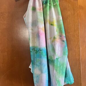 NWT-Nine Britton Pastel Floral Halter Tank Size Large